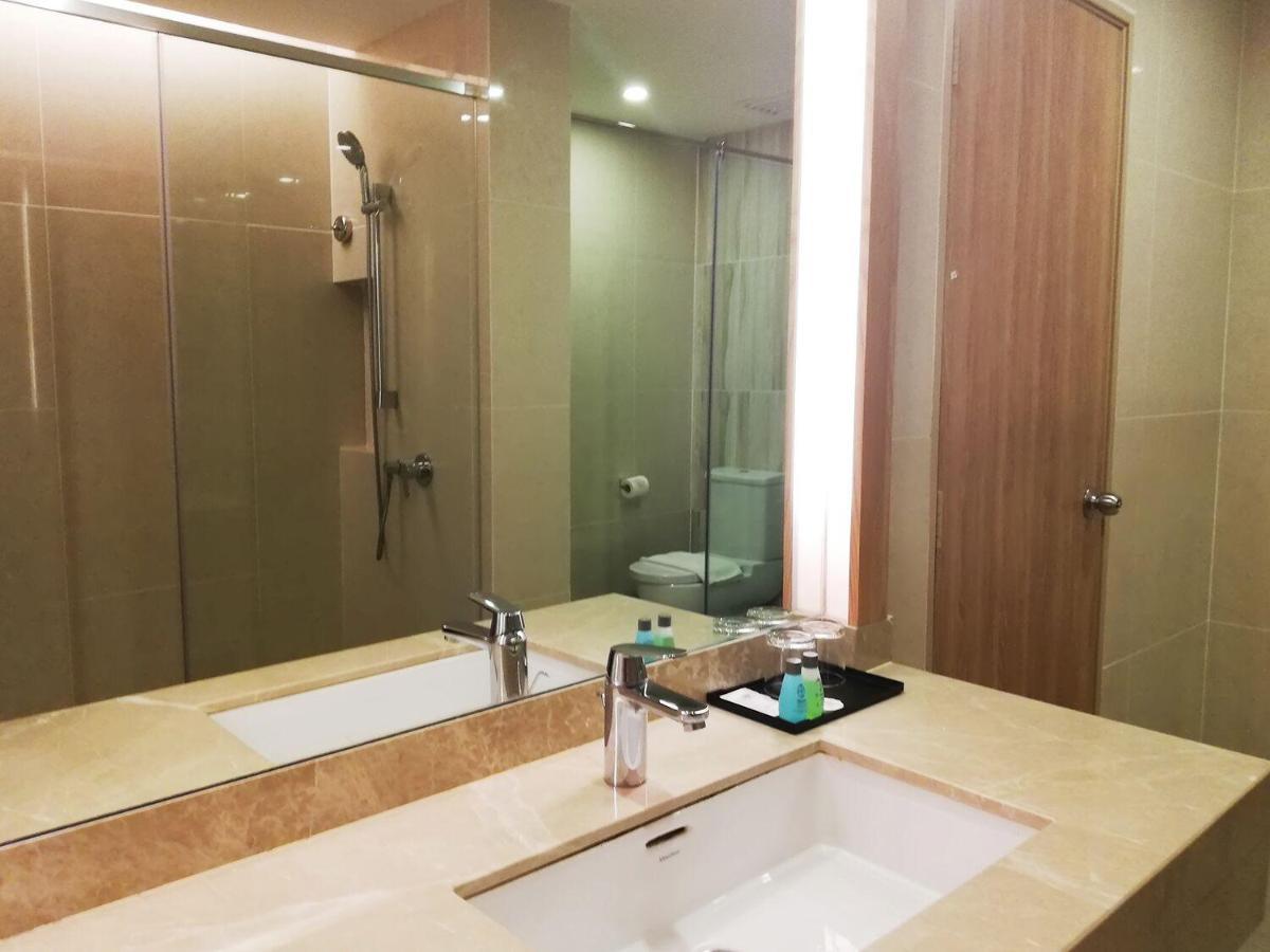 Upper View Regalia Hotel Kuala Lumpur Eksteriør bilde